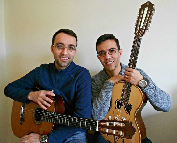 Cesar Manuel Carvalho and with his brother Rafael Azorean music viola da terra Chamarritas