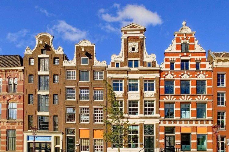 Long Term House Swap | Amsterdam buildings