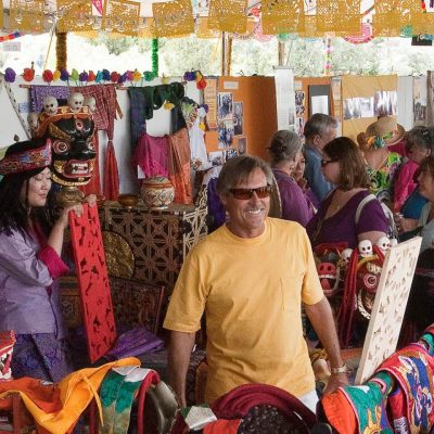 Folk Artisans from Around the World Celebrated at Santa Fe Market