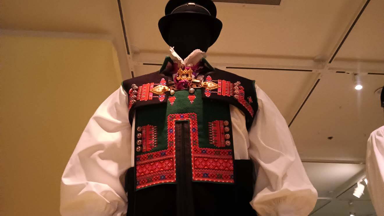Bunad Mans Traditional Costume
